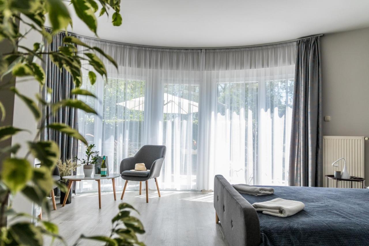 Villa 21 Boutique Rooms บาลาโตนัลมาดี ภายนอก รูปภาพ