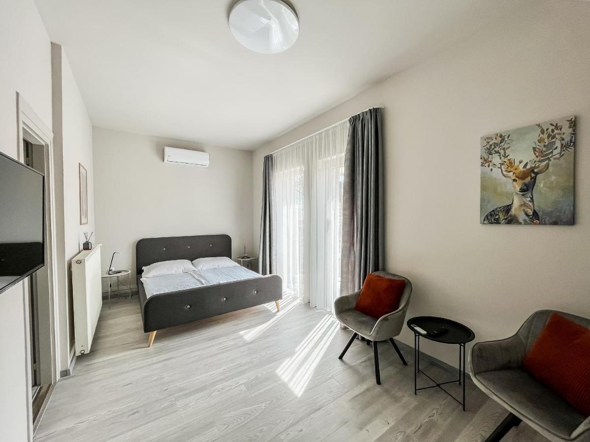 Villa 21 Boutique Rooms บาลาโตนัลมาดี ภายนอก รูปภาพ