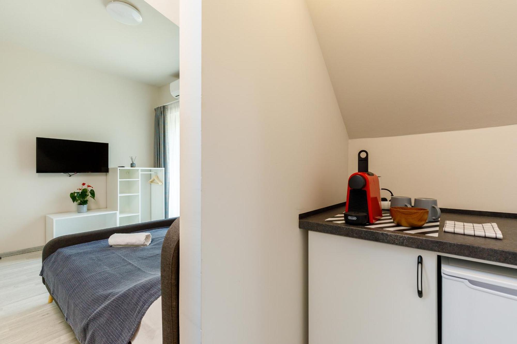Villa 21 Boutique Rooms บาลาโตนัลมาดี ภายนอก รูปภาพ